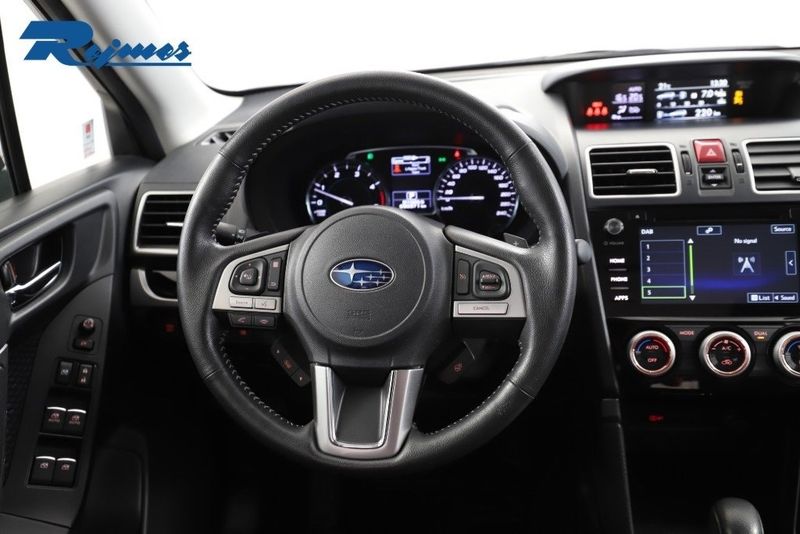 Subaru Forester bild 4