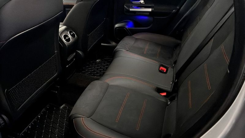 Mercedes GLA250 bild 13