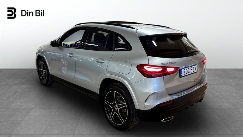 Mercedes GLA250 bild 3
