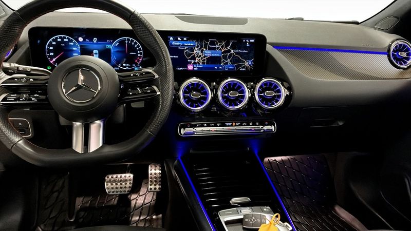 Mercedes GLA250 bild 11