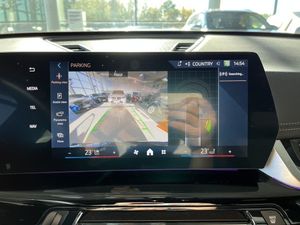 BMW X1 bild 8