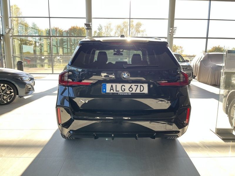 BMW X1 bild 11