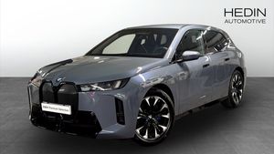 BMW iX bild 1