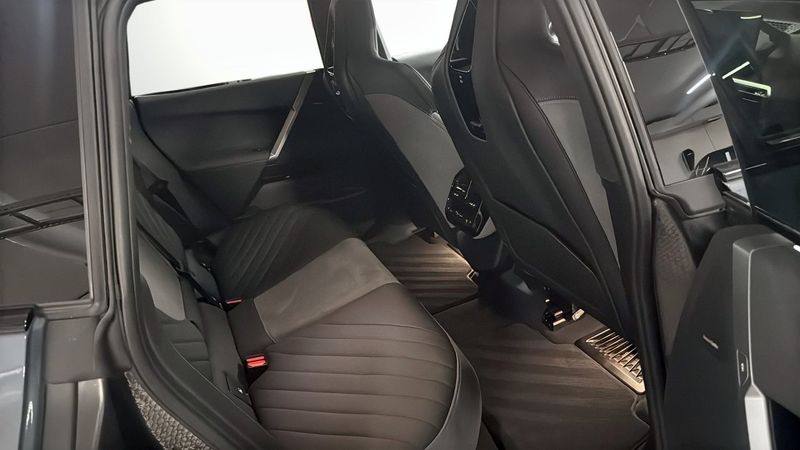BMW iX bild 5