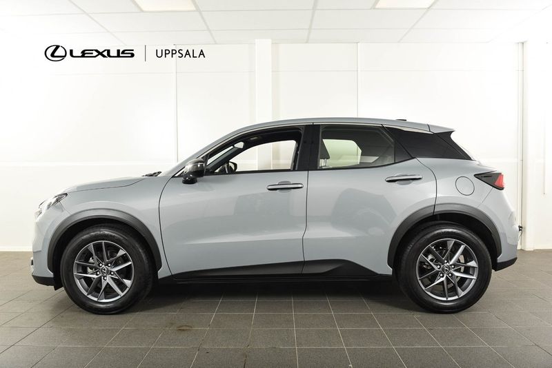 Lexus LBX bild 3