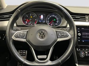 Volkswagen Passat bild 10