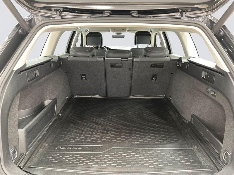 Volkswagen Passat bild 16