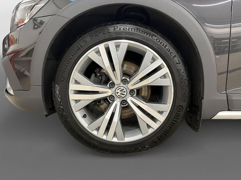 Volkswagen Passat bild 6