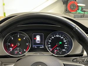 Volkswagen Passat bild 11