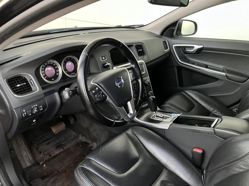 Volvo V60 bild 4