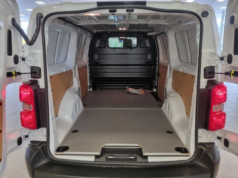 Toyota Proace bild 5