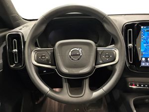 Volvo EX40 bild 10