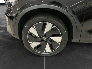 Volvo EX40 bild 9