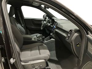 Volvo EX40 bild 4