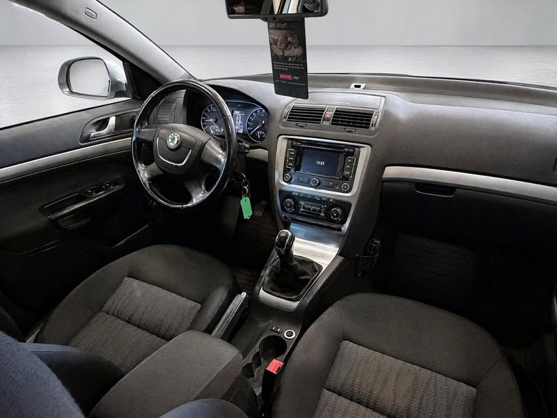Skoda Octavia bild 9