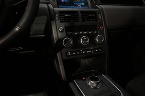 Land Rover Discovery Sport bild 11