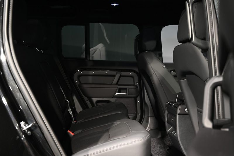 Land Rover Defender bild 17