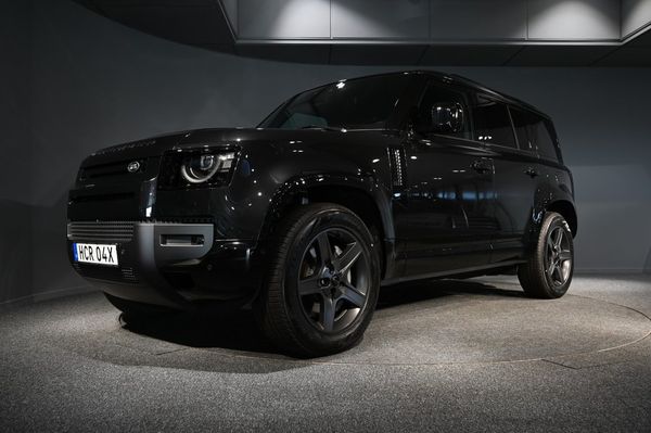 Land Rover Defender 110 P300e 110 X-Dynamic SE *KAMPANJ* - 2026