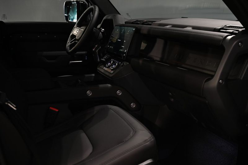 Land Rover Defender bild 12