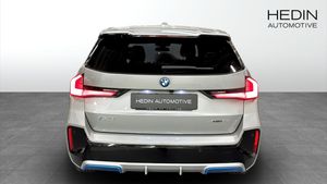 BMW iX1 bild 7