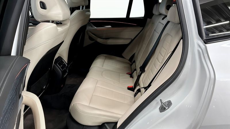 BMW iX3 bild 5