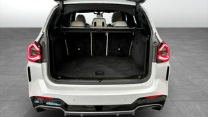 BMW iX3 bild 10