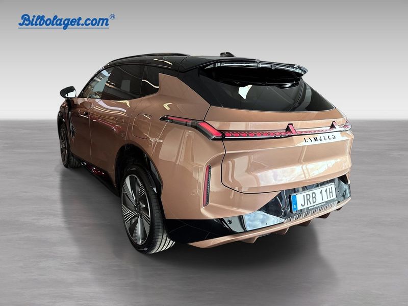 Lynk & Co 08 bild 6