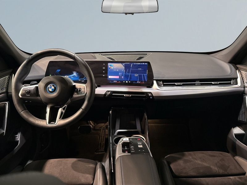 BMW X1 bild 8