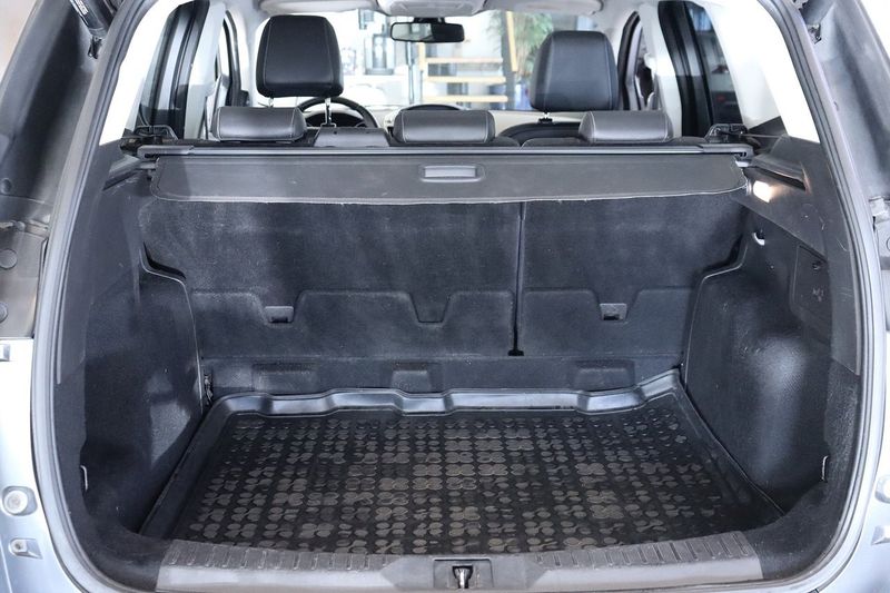 Ford Kuga bild 15