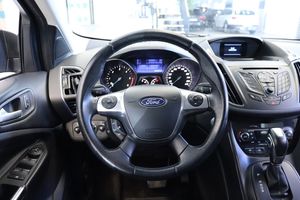 Ford Kuga bild 9