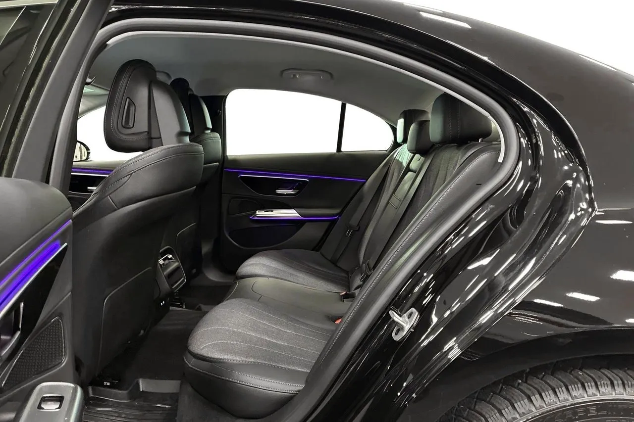 Mercedes E300 bild 9