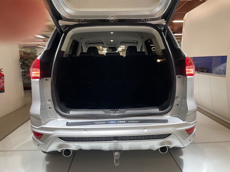 Ford Kuga bild 8