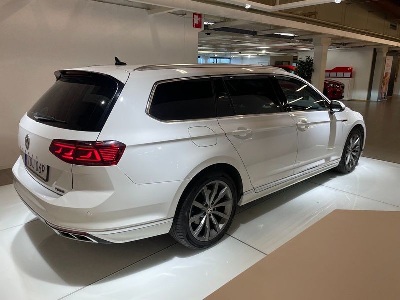 Volkswagen Passat bild 11