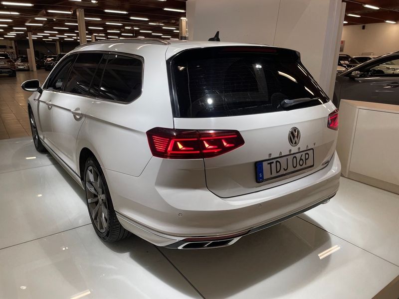 Volkswagen Passat bild 10