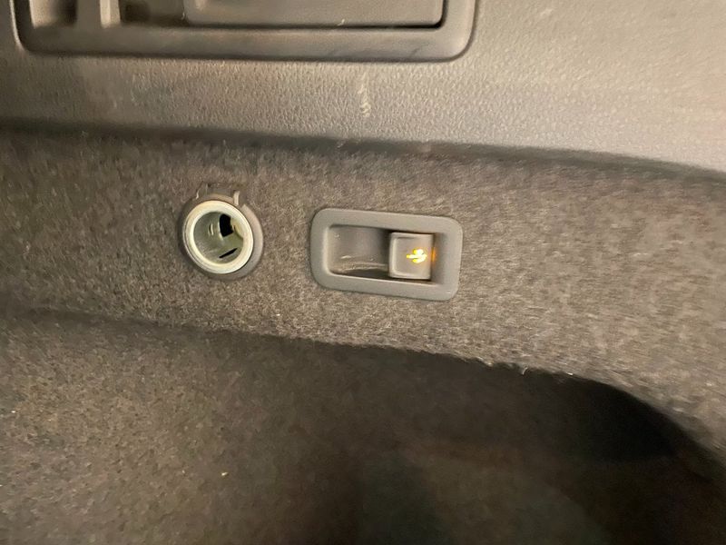 Volkswagen Passat bild 8