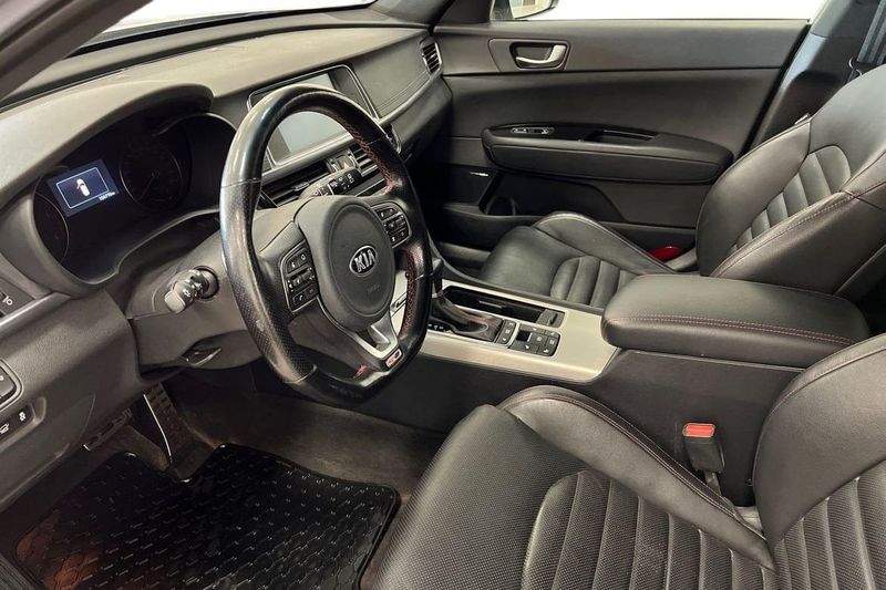Kia Optima bild 14