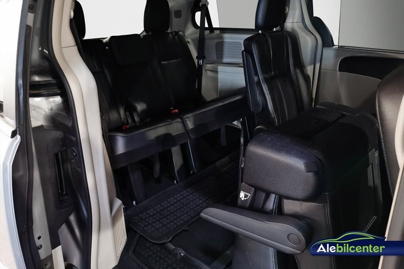 Lancia Voyager bild 12