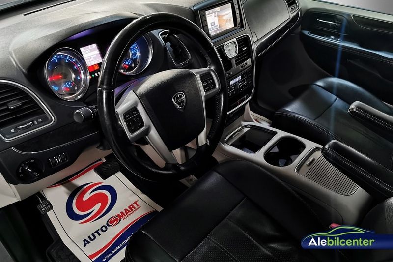 Lancia Voyager bild 7