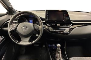 Toyota C-HR bild 8