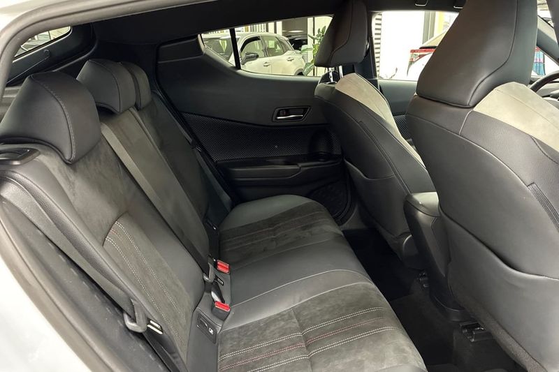 Toyota C-HR bild 7
