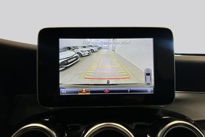 Mercedes GLC220 bild 13