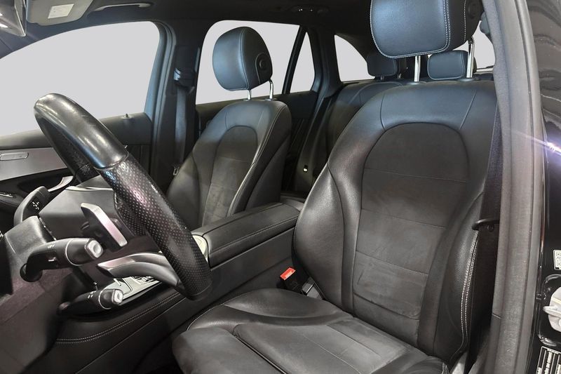 Mercedes GLC220 bild 8