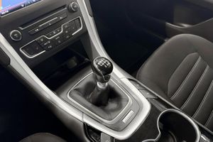 Ford Mondeo bild 12