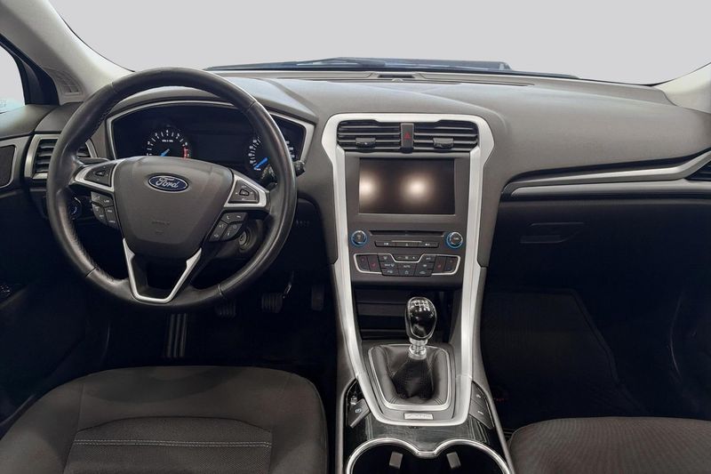 Ford Mondeo bild 7