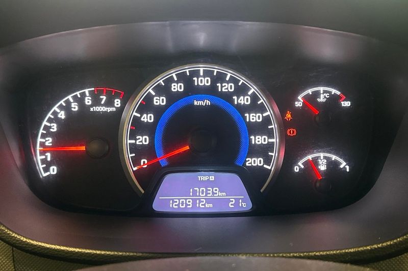 Hyundai i10 bild 10