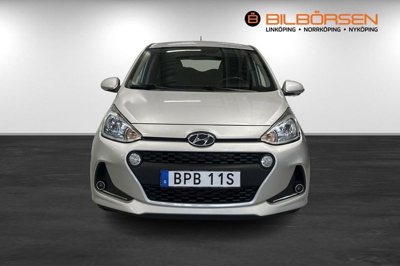 Hyundai i10 bild 2