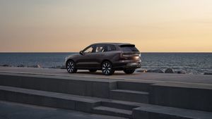 Volvo EX90 bild 8