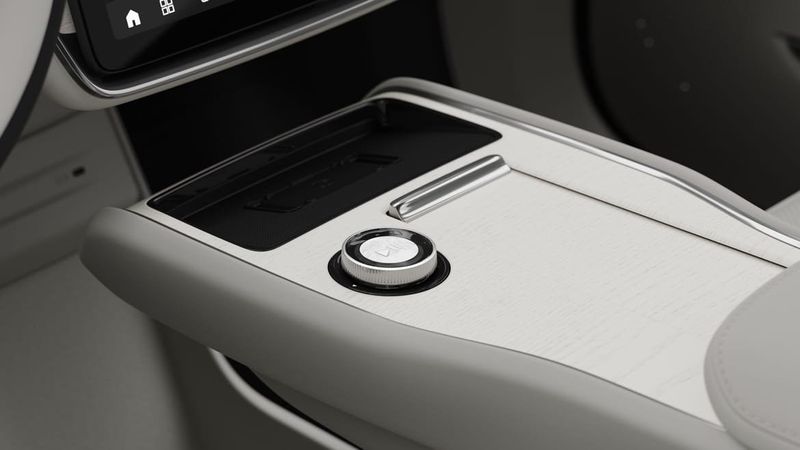 Volvo EX90 bild 18