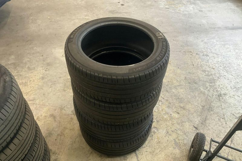 Tesla Model Y bild 17
