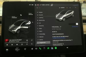 Tesla Model Y bild 11